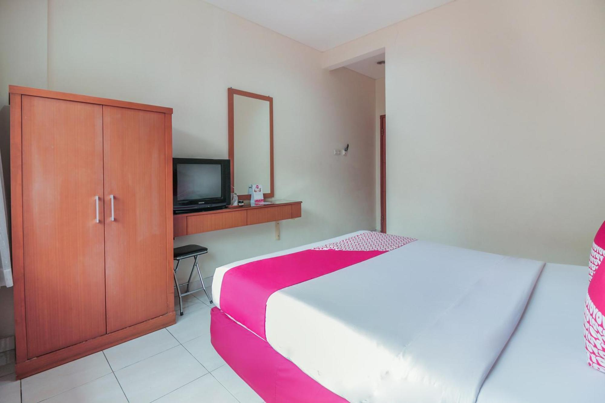 Capital O Galaxy Inn باندونج المظهر الخارجي الصورة