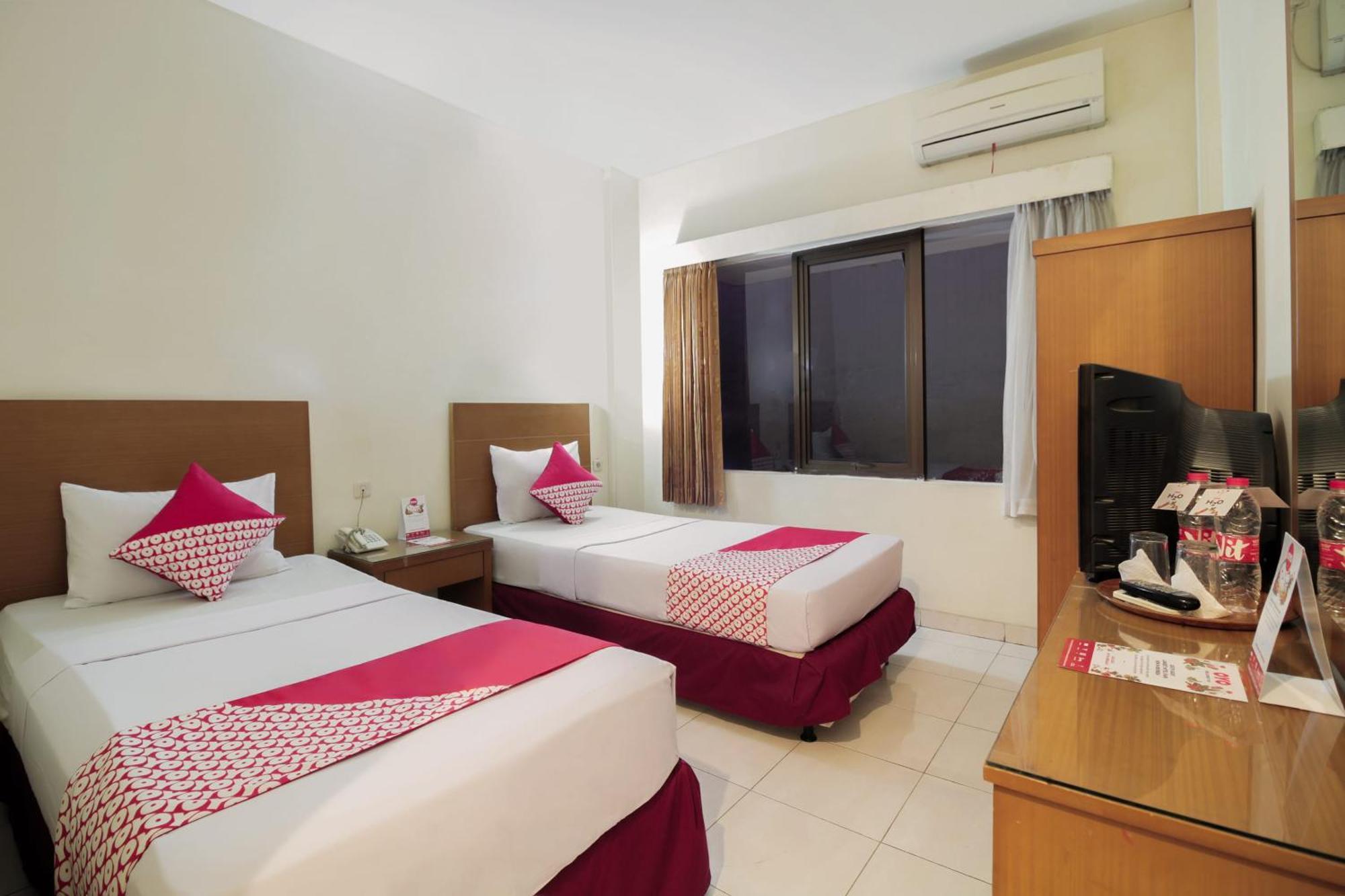 Capital O Galaxy Inn باندونج المظهر الخارجي الصورة