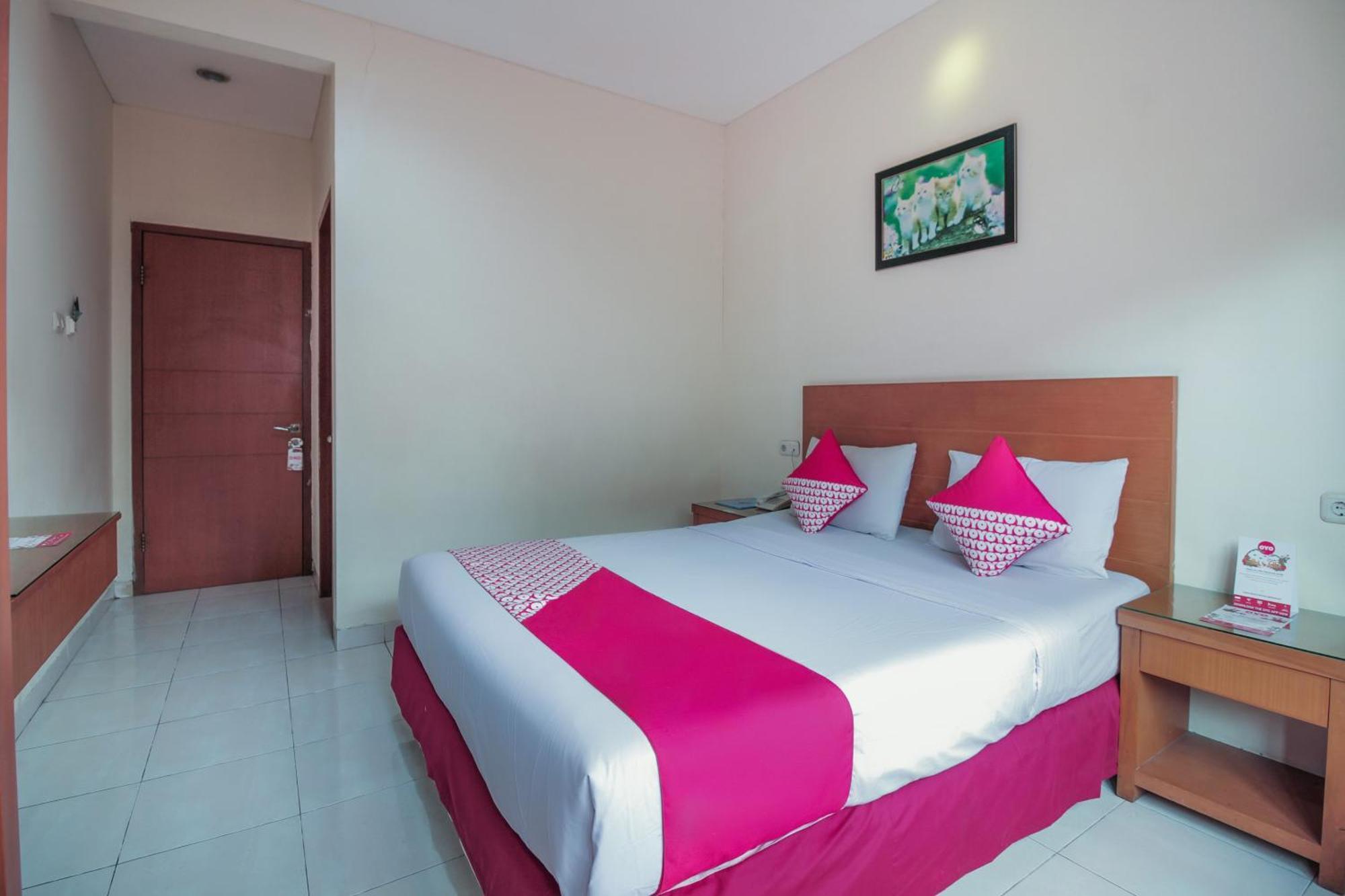 Capital O Galaxy Inn باندونج المظهر الخارجي الصورة