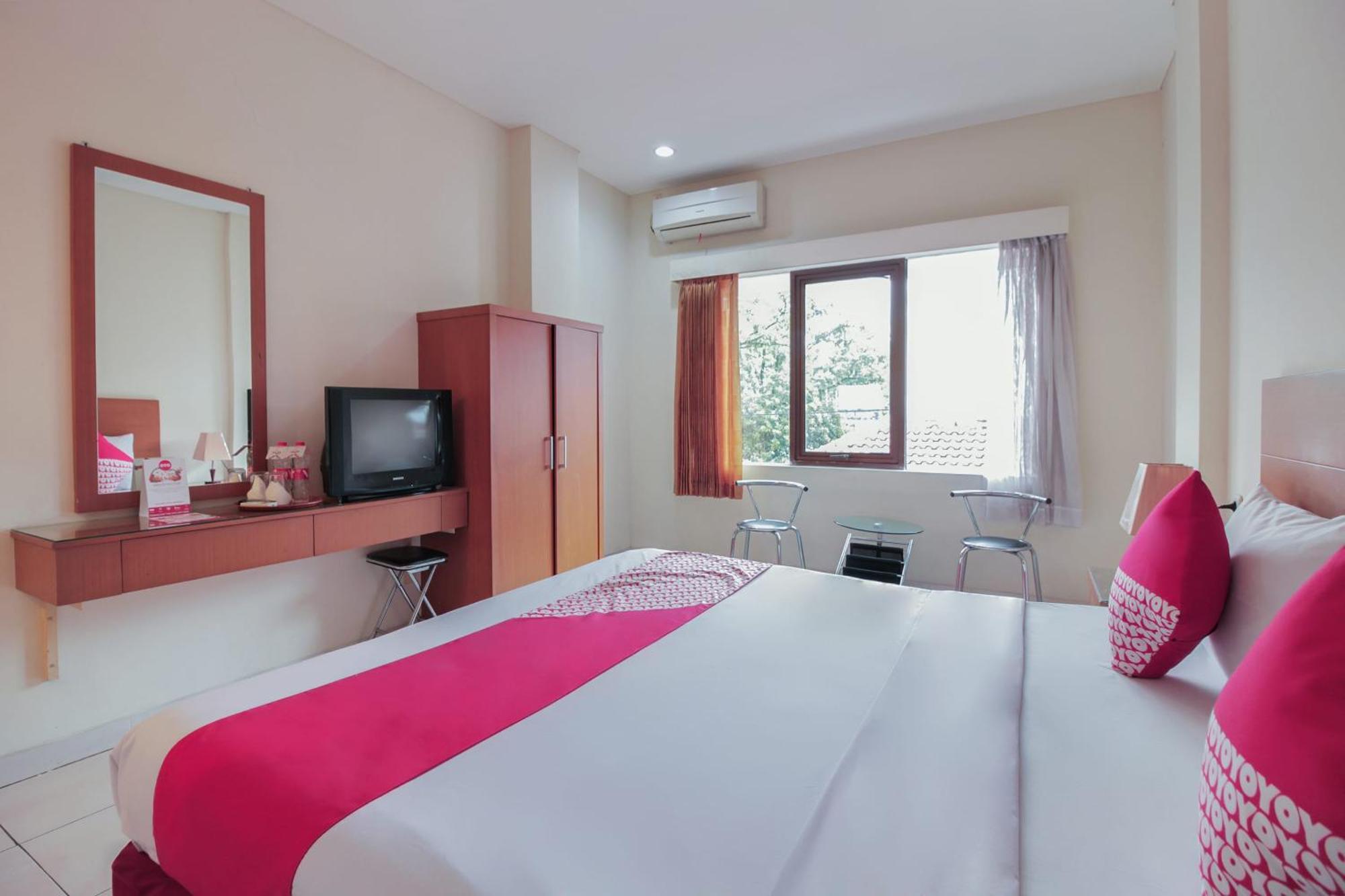Capital O Galaxy Inn باندونج المظهر الخارجي الصورة
